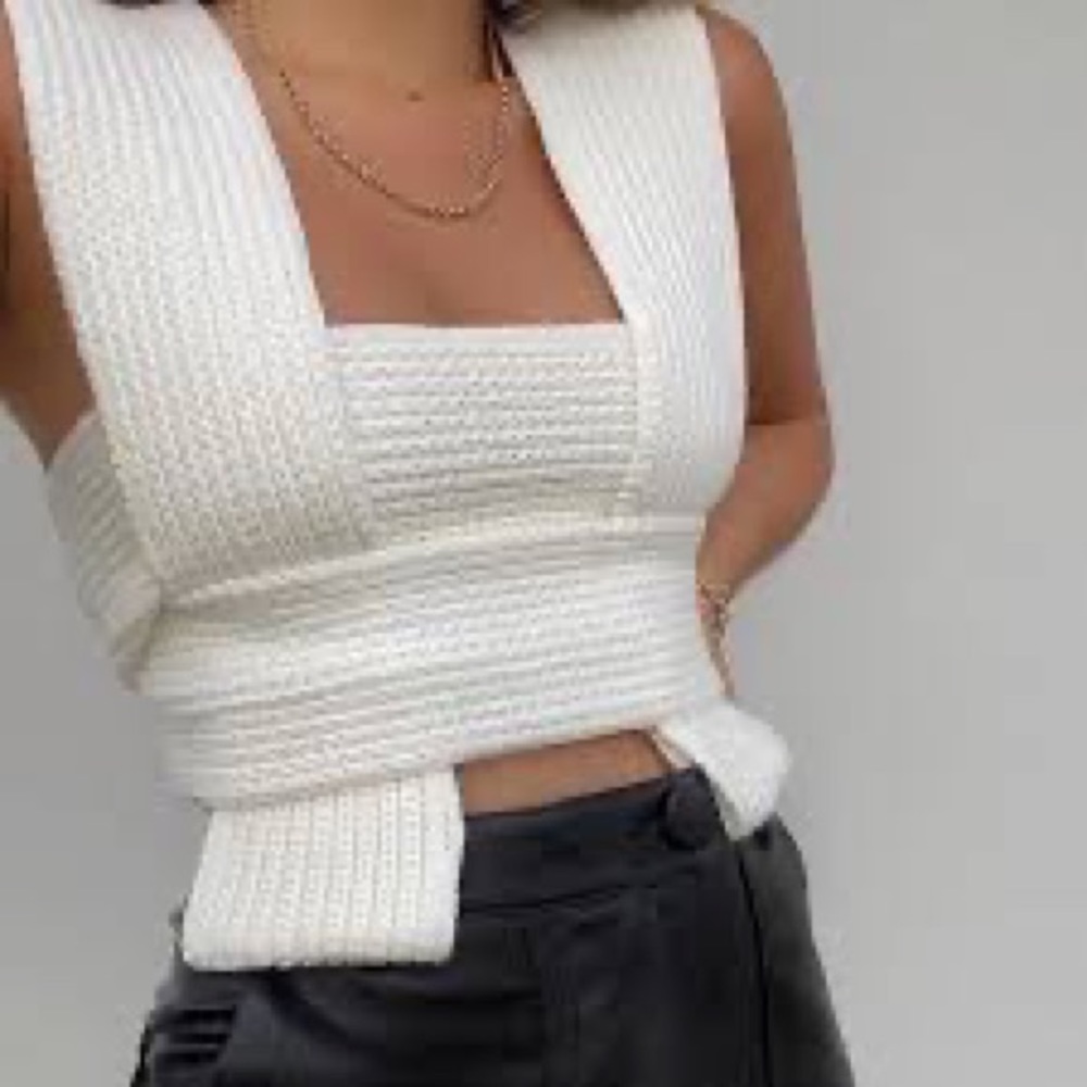 BEIGE BOTANY wrap sweater